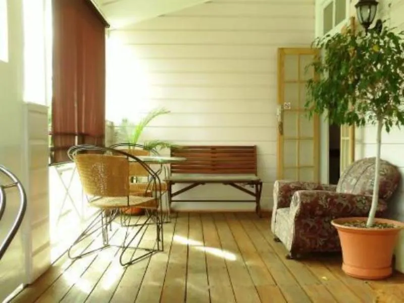 99 Kirkland Bed & Breakfast Brisbane