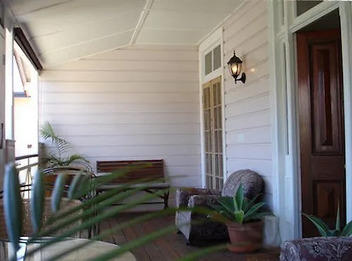 99 Kirkland Bed & Breakfast Brisbane Australia