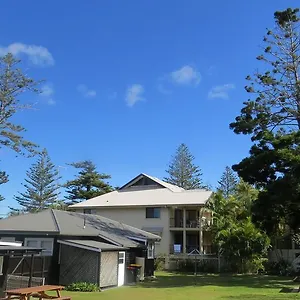 shirley-beach-houses.hotelsbyronbayaustralia.com/